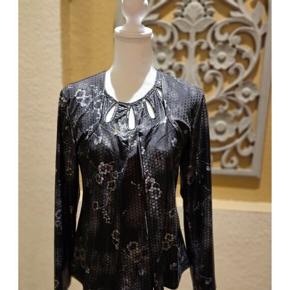 Artex Fashions Tops - Vintage Artex Fashions Y2K  2 pc S Animal Print Long Sleeve W Cutout Neckline